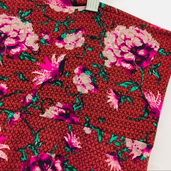 LuLaRoe Maxi Skirt Plus Size 3X Red Gray Floral - Picture 2 of 8